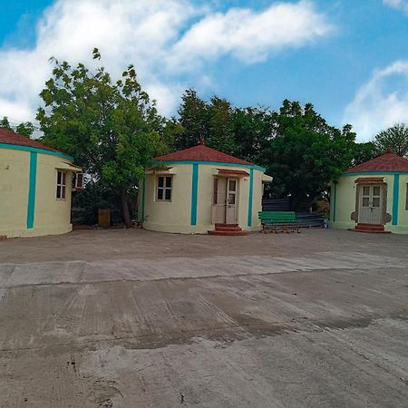Dholavira Hotel Rann Of Kachchh מראה חיצוני תמונה