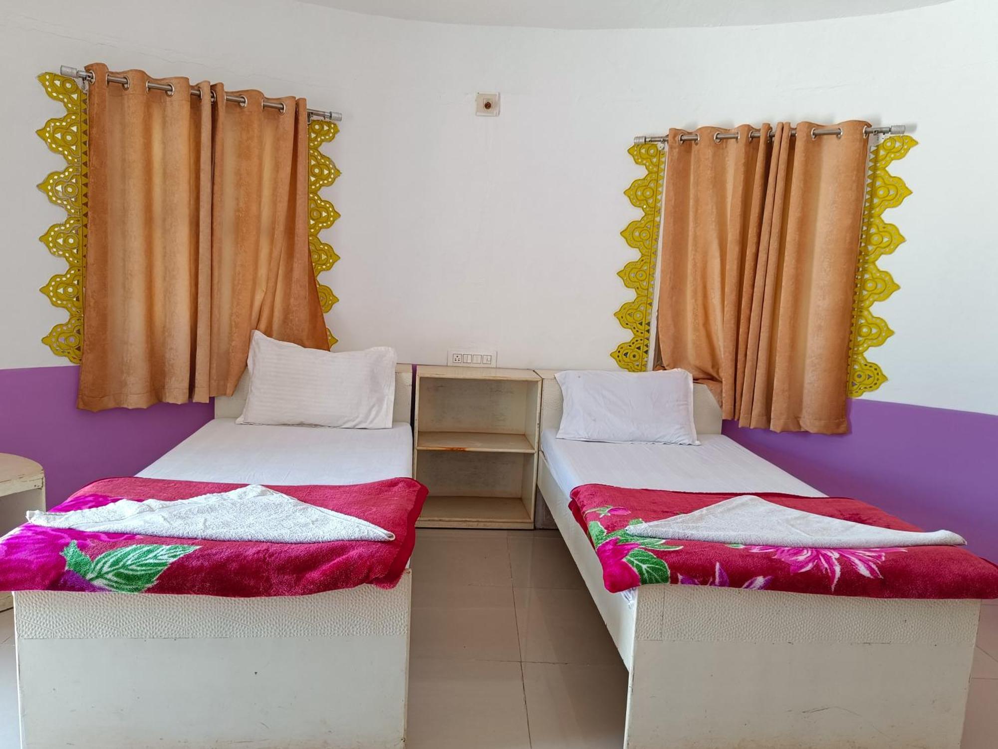 Dholavira Hotel Rann Of Kachchh מראה חיצוני תמונה