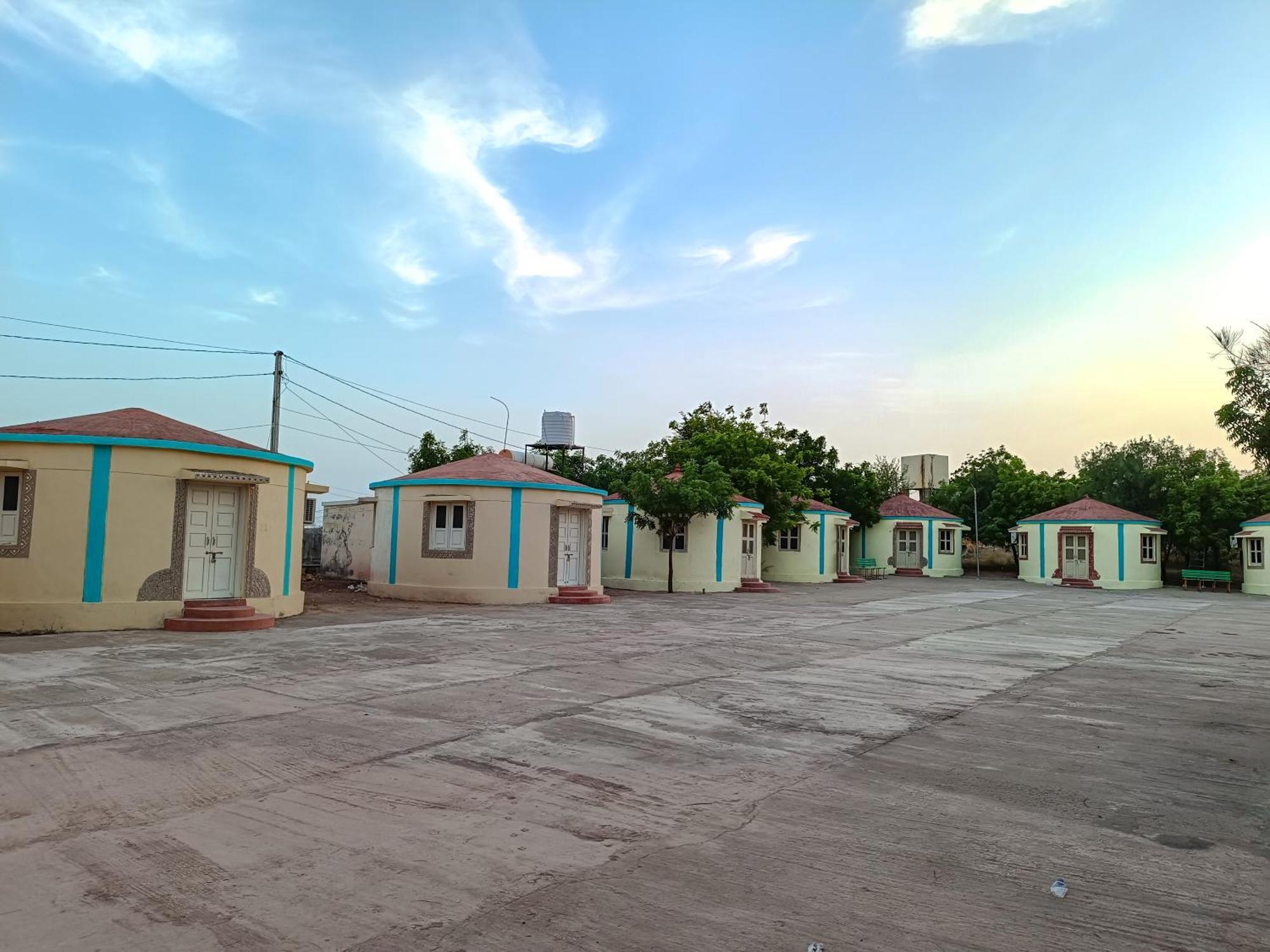 Dholavira Hotel Rann Of Kachchh מראה חיצוני תמונה