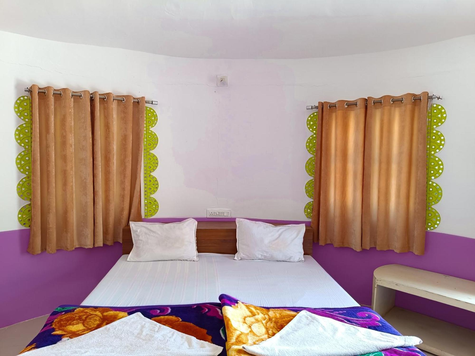 Dholavira Hotel Rann Of Kachchh מראה חיצוני תמונה