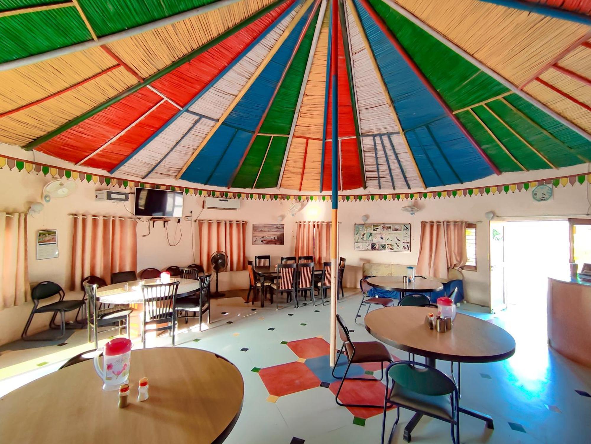 Dholavira Hotel Rann Of Kachchh מראה חיצוני תמונה
