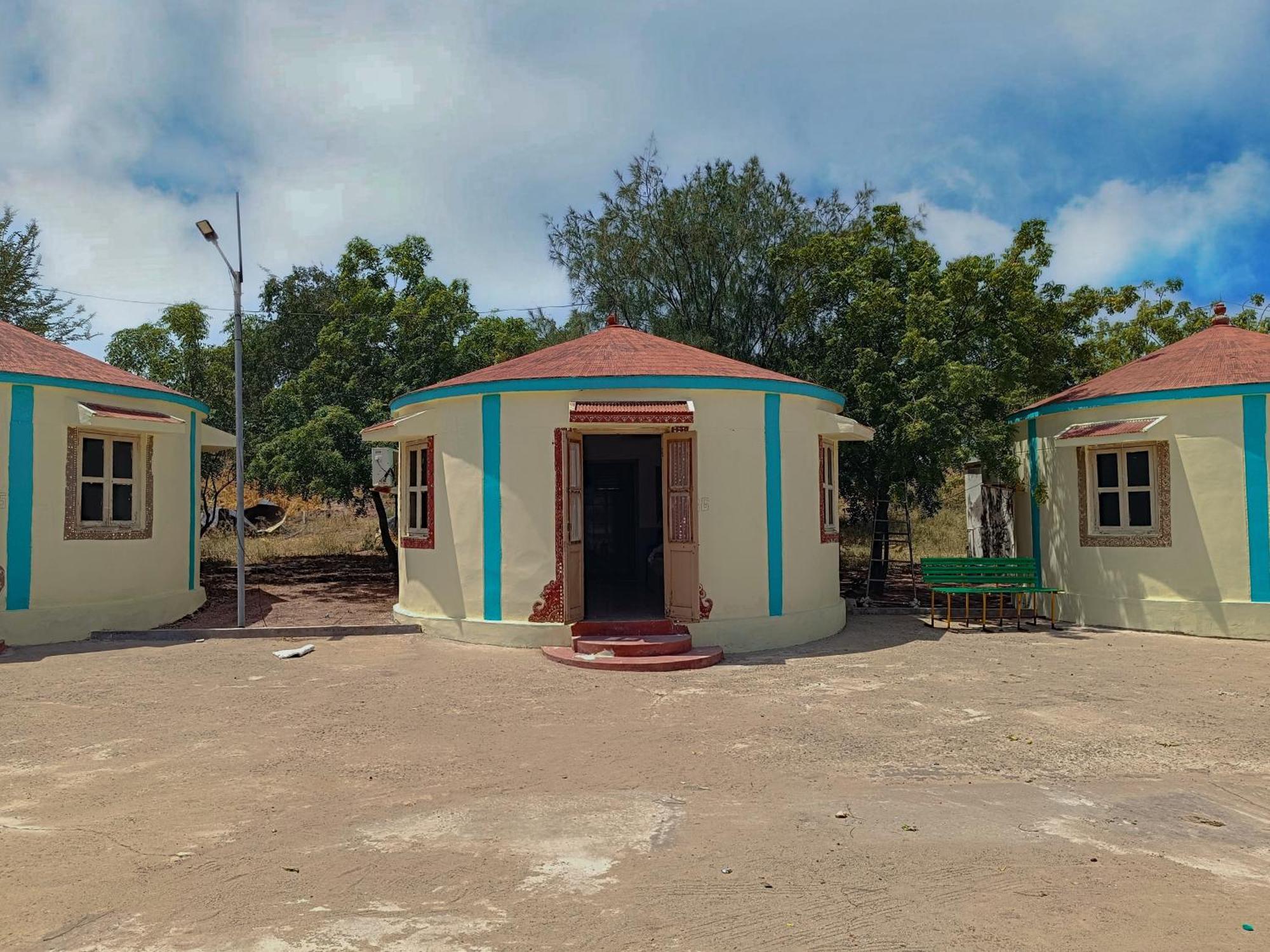Dholavira Hotel Rann Of Kachchh מראה חיצוני תמונה